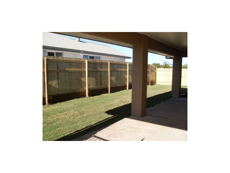 125 The Avenue, Peregian Springs QLD 4573