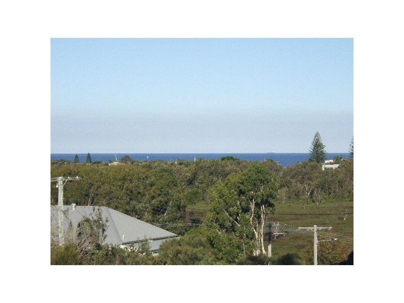 92 Persimmon Drive, Peregian Springs QLD 4573