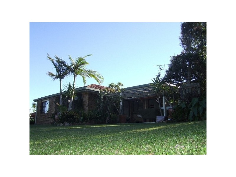 92 Persimmon Drive, Peregian Springs QLD 4573
