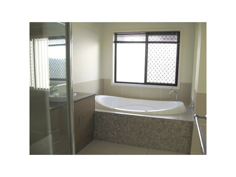 Peregian Springs QLD 4573