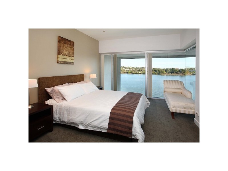 146/35 Harbour Rd, Hamilton QLD 4007