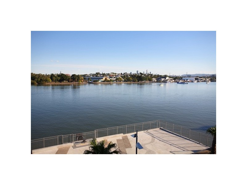 146/35 Harbour Rd, Hamilton QLD 4007