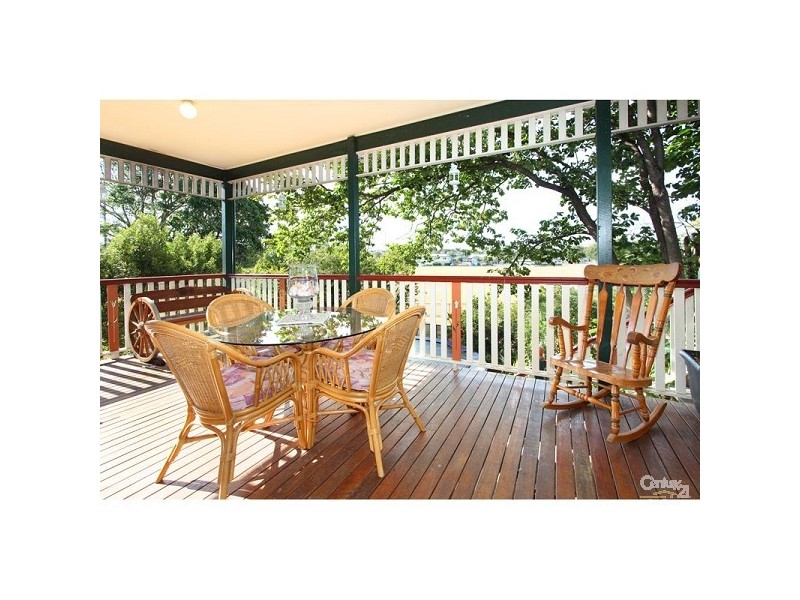 98 Grafton Street, Windsor QLD 4030