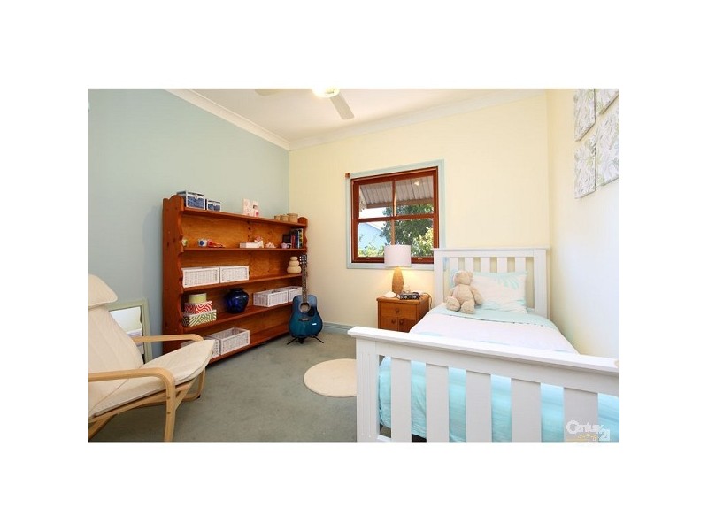 98 Grafton Street, Windsor QLD 4030