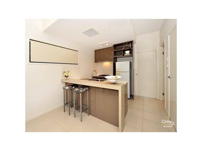 2/24 Windsor Street, Hamilton QLD 4007