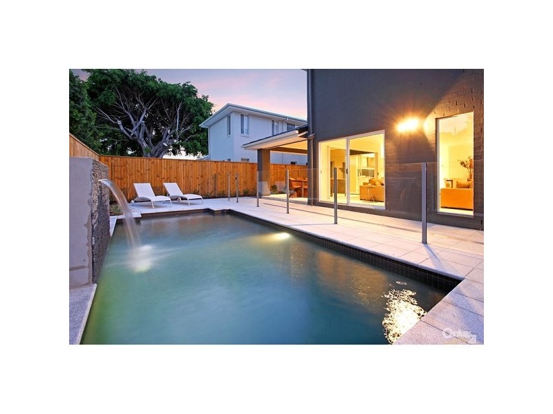 32 Harding Street, Hendra QLD 4011