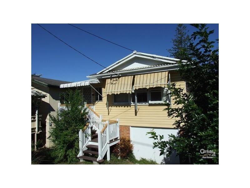 31 Lewis Street, Clayfield QLD 4011