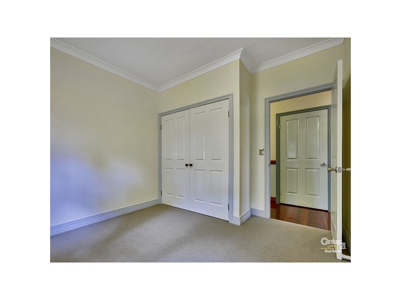 98 Grafton Street, Windsor QLD 4030