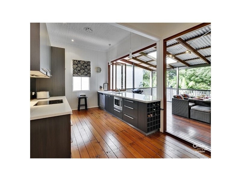 11 Fagan Road, Herston QLD 4006