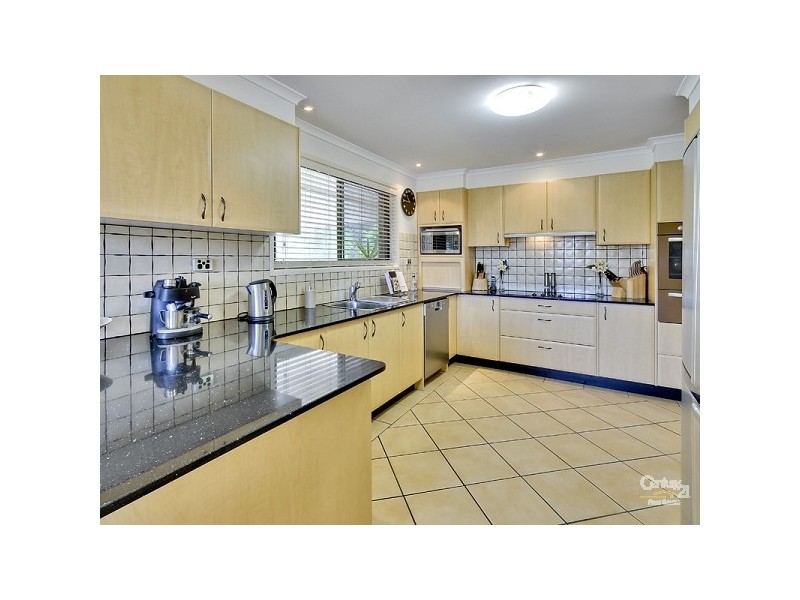 25 Syma Street, Chermside West QLD 4032