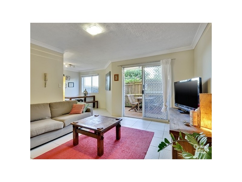 1/42 Whytecliffe St, Albion QLD 4010