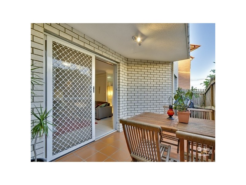 1/42 Whytecliffe St, Albion QLD 4010