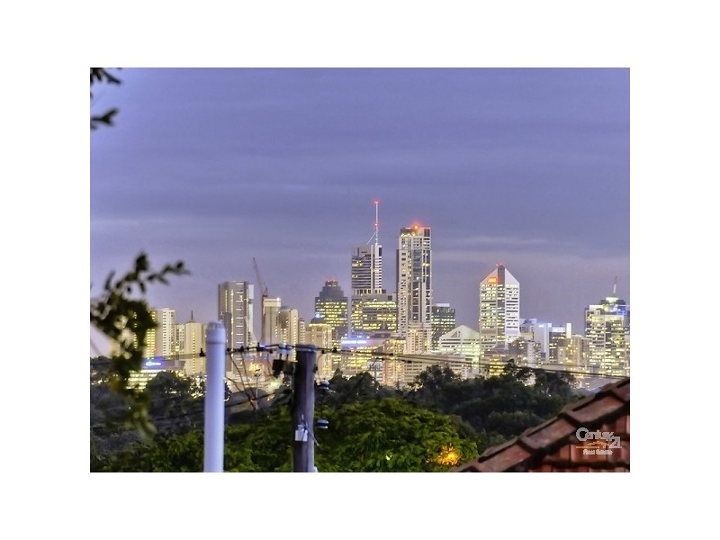 250 Rode Road, Wavell Heights QLD 4012