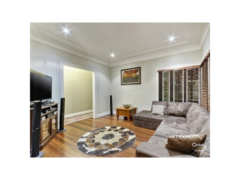 250 Rode Road, Wavell Heights QLD 4012