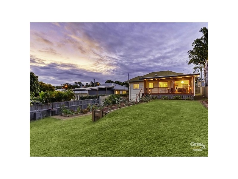 250 Rode Road, Wavell Heights QLD 4012