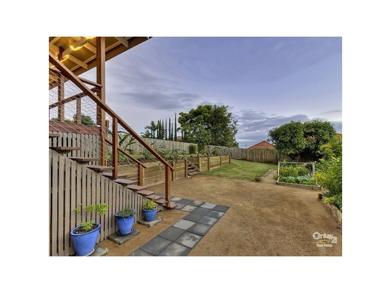 250 Rode Road, Wavell Heights QLD 4012