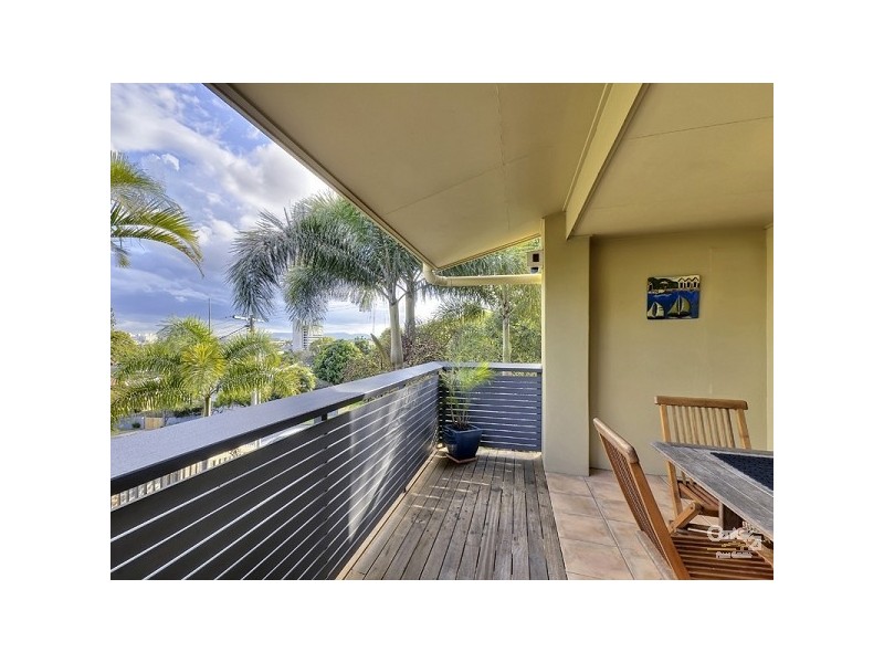 1/26 Whytecliffe Street, Albion QLD 4010