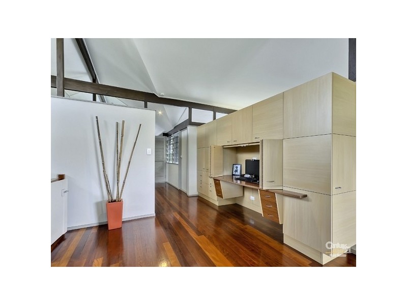 21 Eddowes Street, Kedron QLD 4031