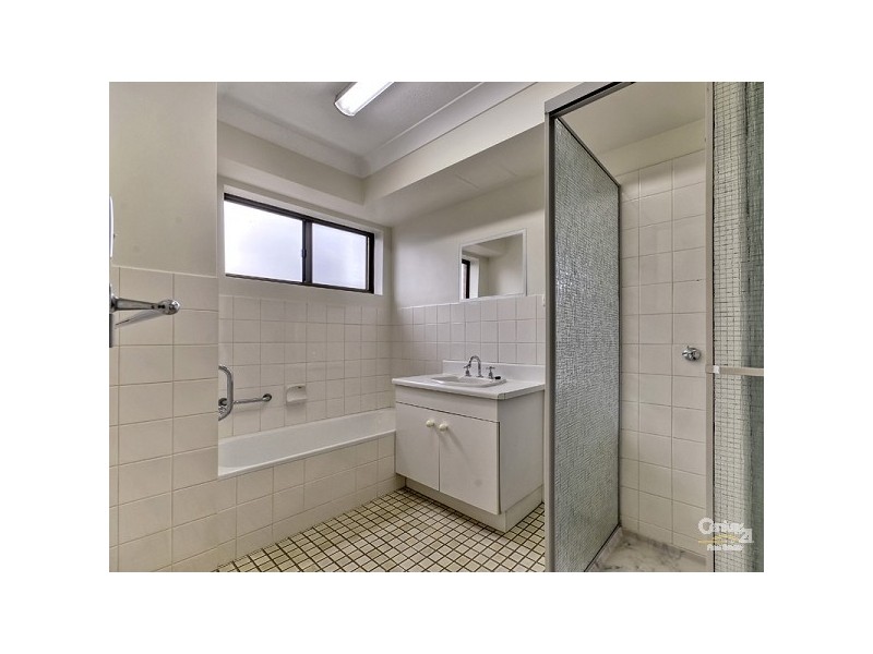 3/38 Norman Parade, Clayfield QLD 4011