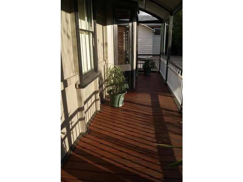 11  Fraser Street, Wooloowin QLD 4030