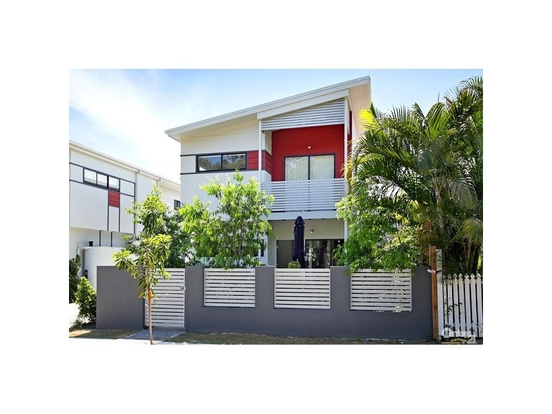 1/24 Windsor Street, Hamilton QLD 4007