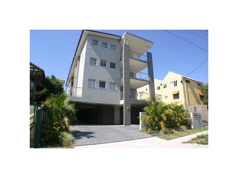 2/48  Hows Road, Nundah QLD 4012