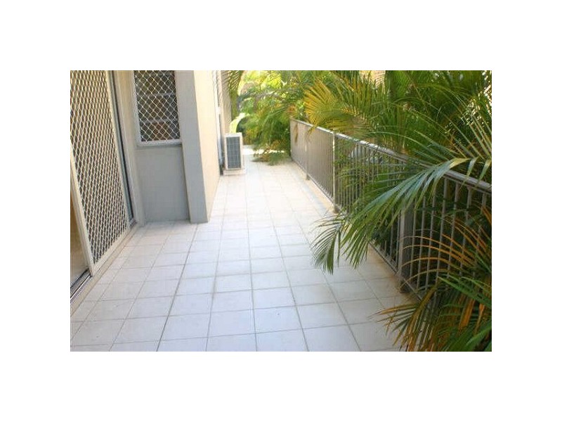 2/48  Hows Road, Nundah QLD 4012