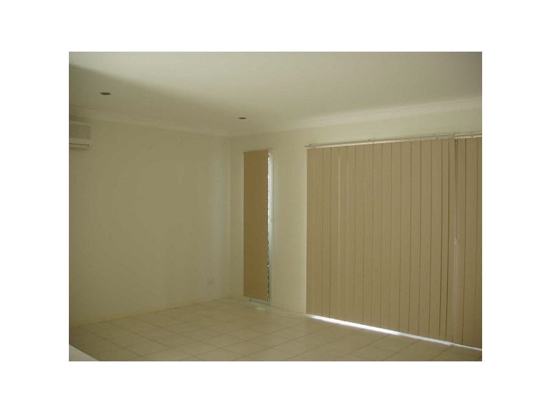 2/45  Frederick Street, Annerley QLD 4103