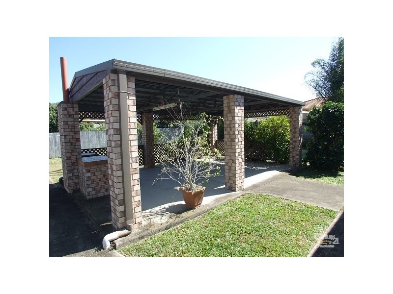 19 Laar Crescent, Boondall QLD 4034