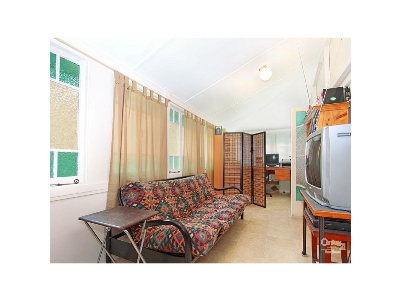 37 Lasseter Street, Kedron QLD 4031