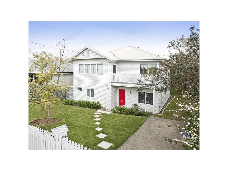 4 Warril Street, Wavell Heights QLD 4012
