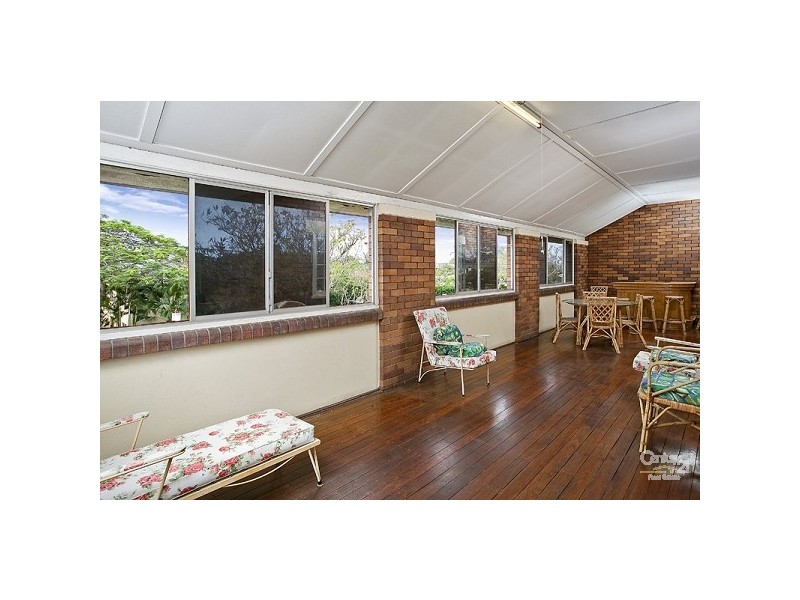 4 Garnet Street, Clayfield QLD 4011