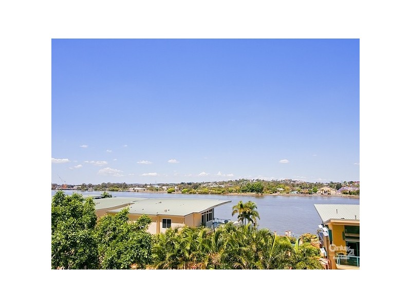 15/11 Harbour Road, Hamilton QLD 4007