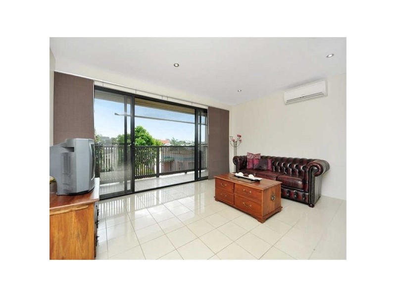 4/56  Montpelier Street, Clayfield QLD 4011