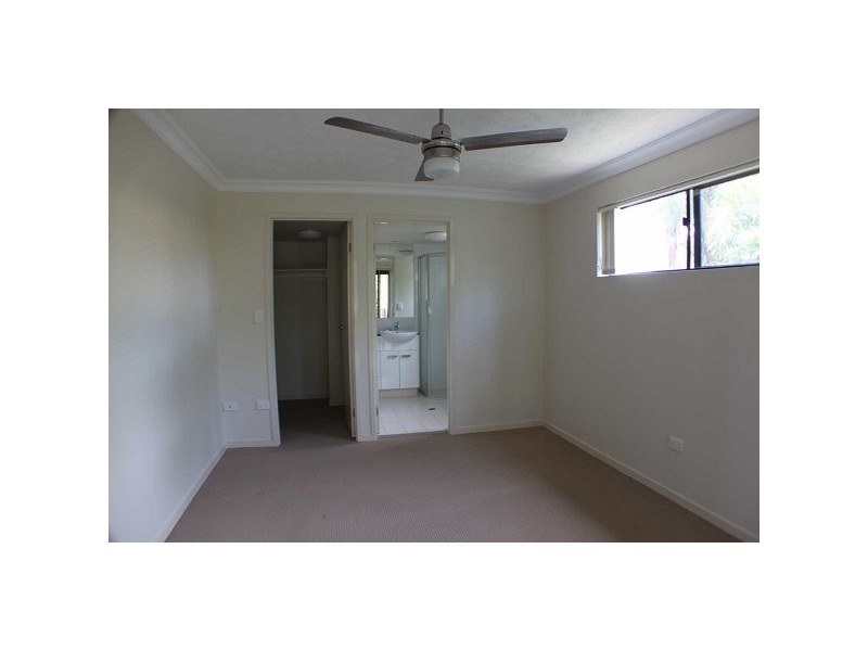 4/19  Grasspan Street, Zillmere QLD 4034