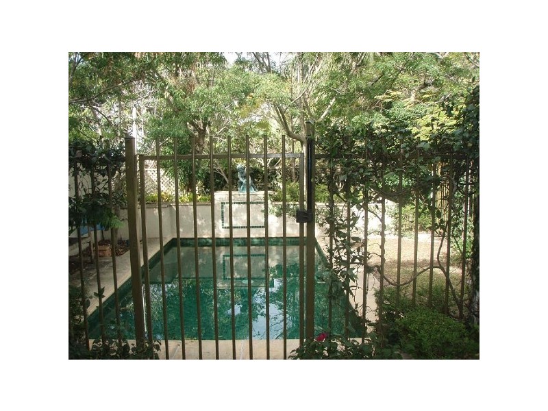 10  Kidston Street, Ascot QLD 4007