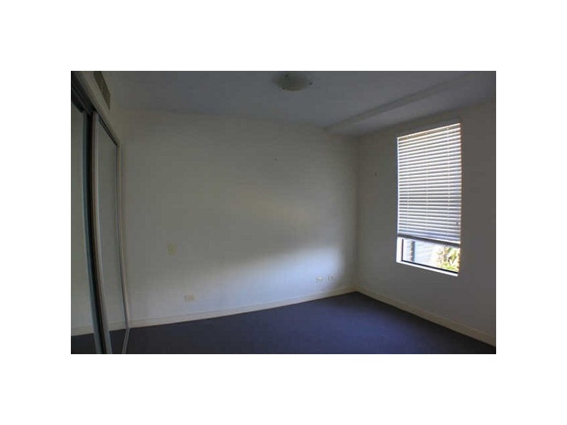 9/17  Duke Street, Nundah QLD 4012