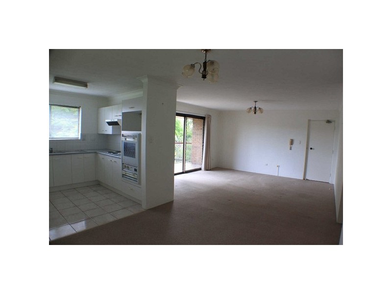 4/37  Victoria Street, Clayfield QLD 4011