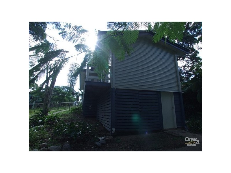 38 Normanton Street, Stafford Heights QLD 4053