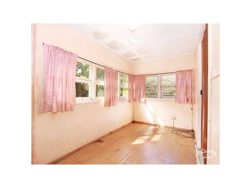 32 Jackson Street, Clayfield QLD 4011