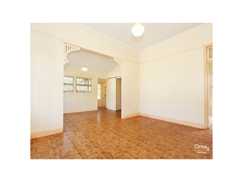 32 Jackson Street, Clayfield QLD 4011