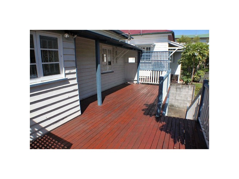 746  Sandgate Road, Clayfield QLD 4011