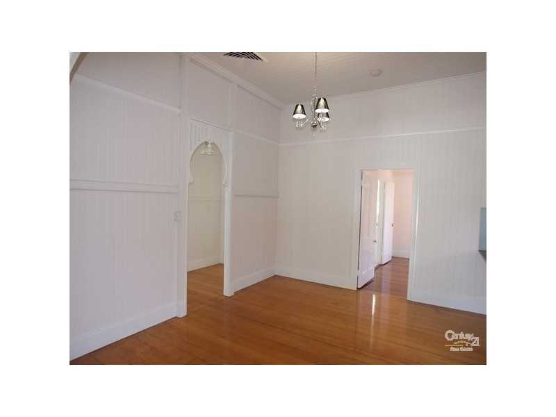 30 Thorrold Street, Wooloowin QLD 4030