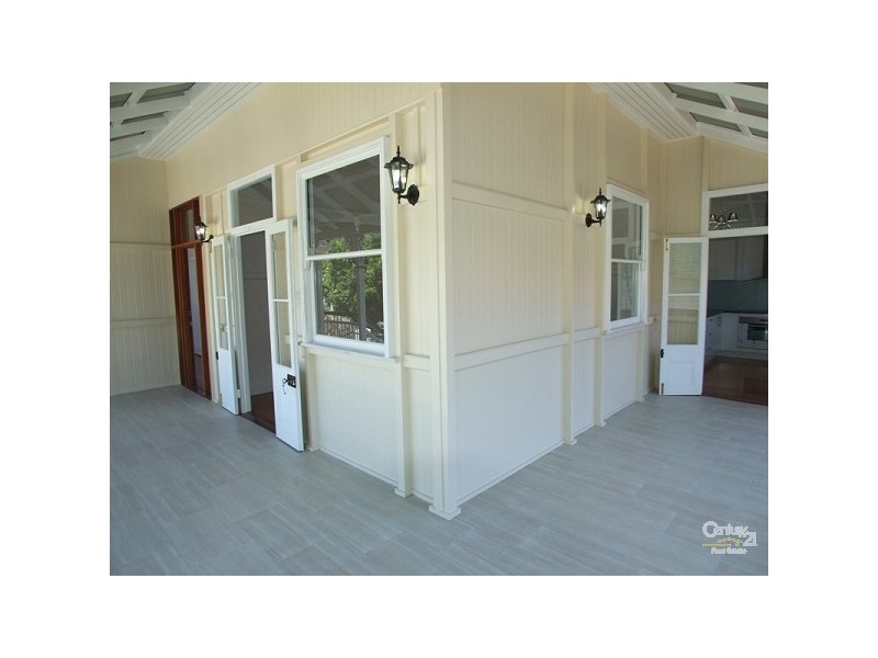 30 Thorrold Street, Wooloowin QLD 4030