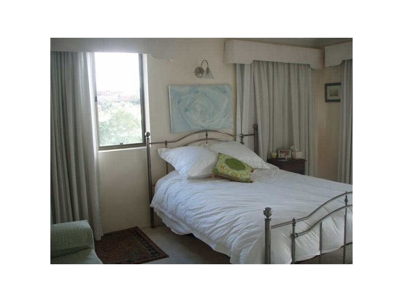 9/26-30  Balowrie Street, Hamilton QLD 4007