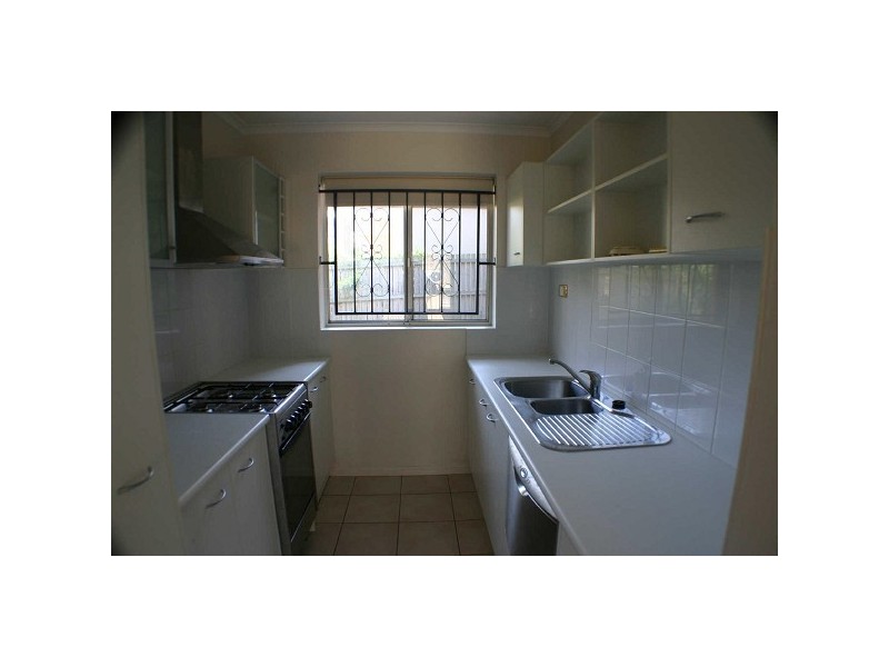 18  Chermside Street, Hendra QLD 4011