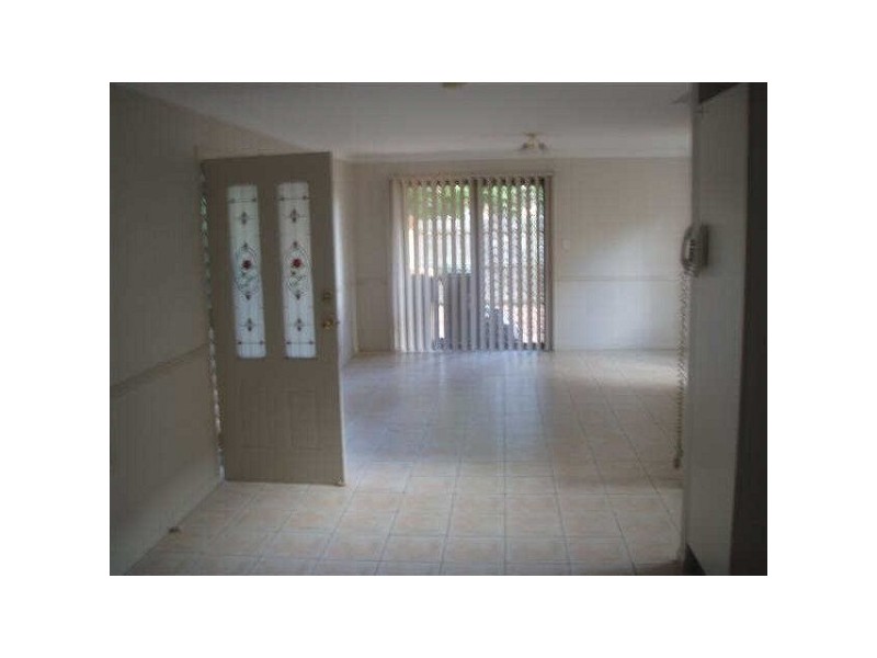 2/11  Denham Street, Clayfield QLD 4011