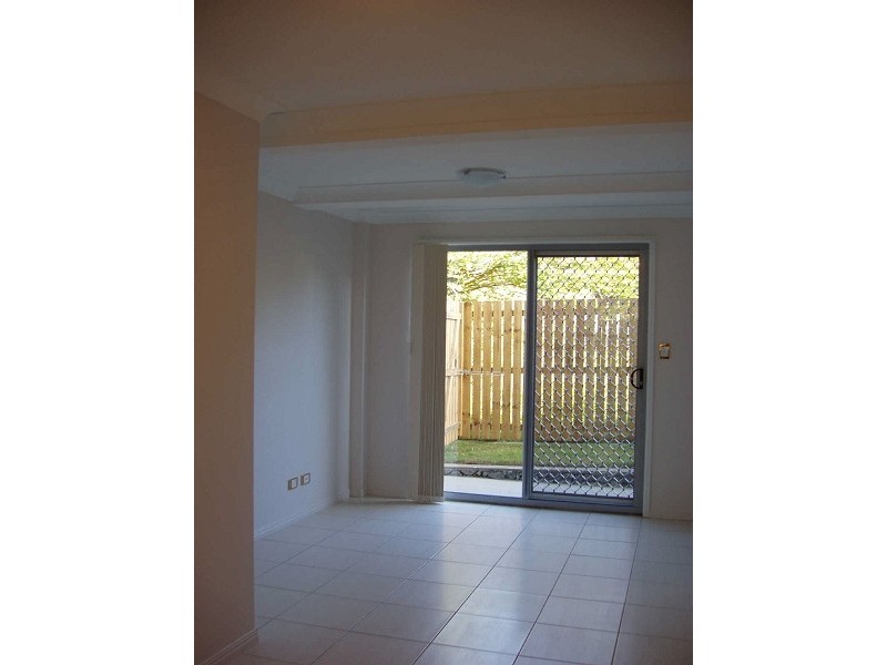 6/169  Flower Street, Northgate QLD 4013