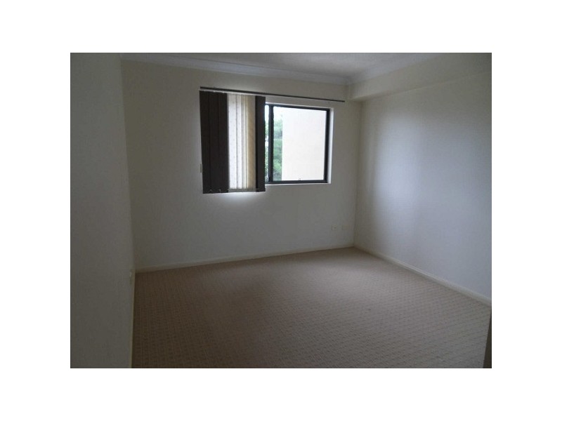 1/48  Hows Road, Nundah QLD 4012