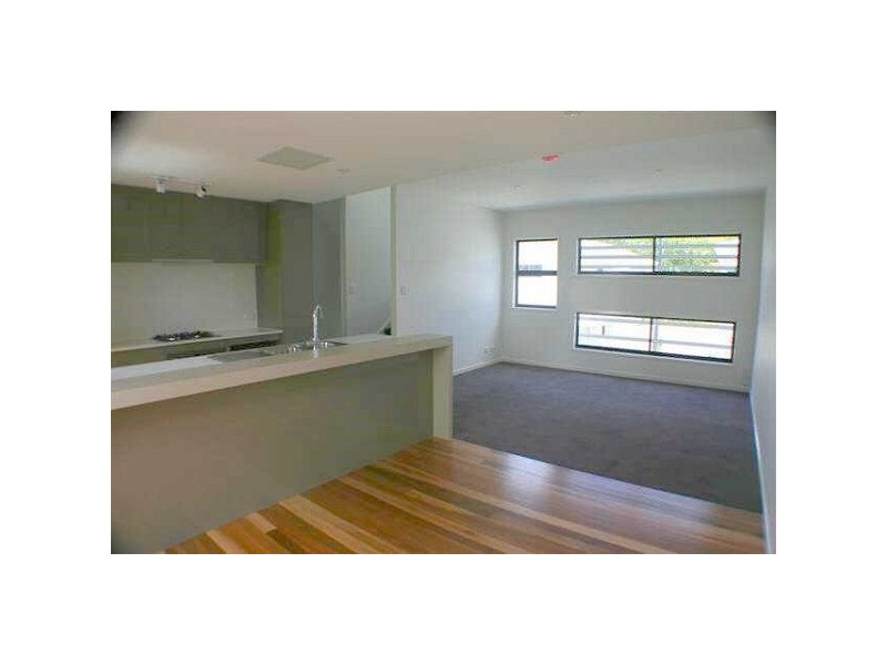 3/24  Windsor Street, Hamilton QLD 4007